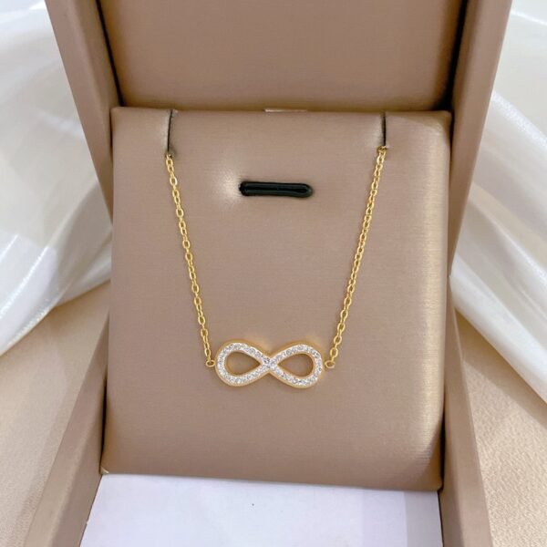 Necklace 10