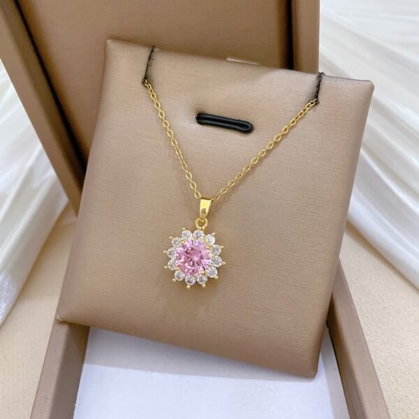 Necklace 17