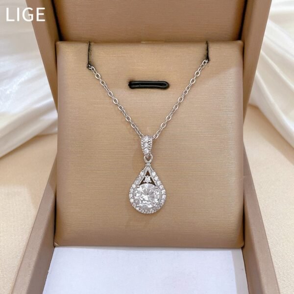 Necklace 18