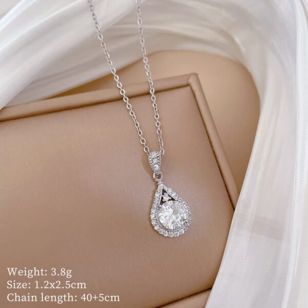 Necklace 18