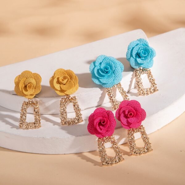 Statement earrings 04