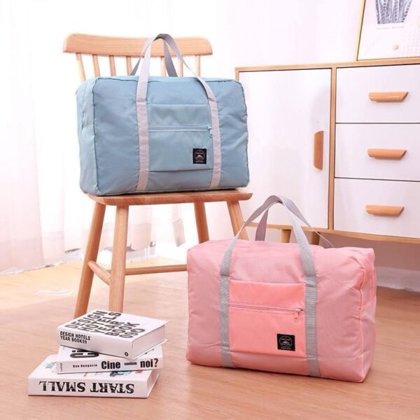 Foldable traveling bag ( min)