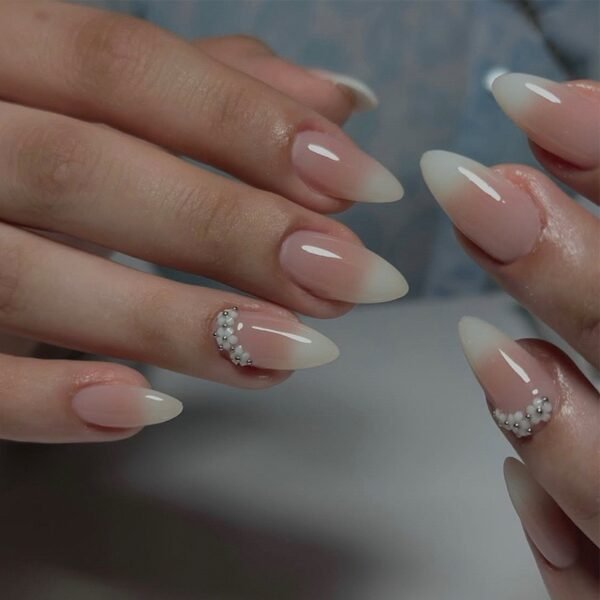 Press on nails 26