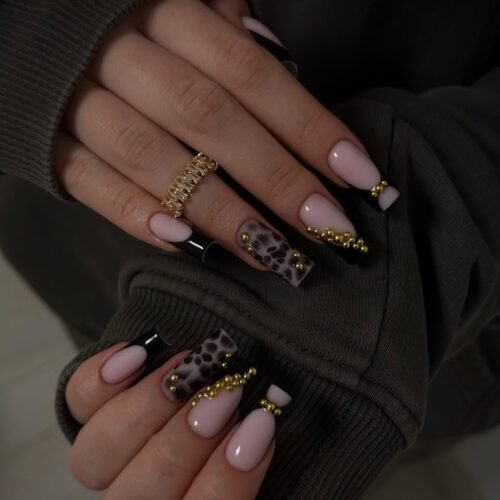 Press on nails 22