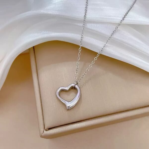 Necklace 25